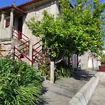 Holiday home Casa D'avo Na *