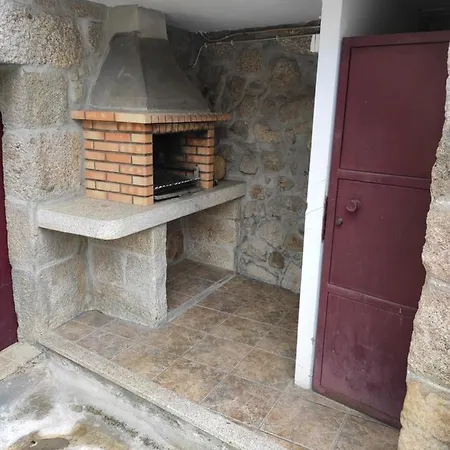 Holiday home Casa D'avo Na *