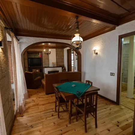 Holiday home Casa D'avo Na *